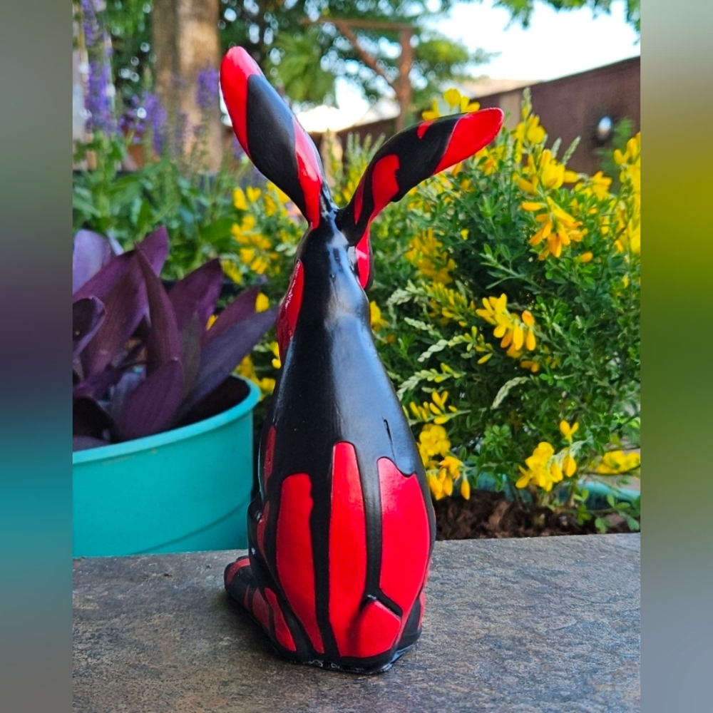Custom Artwork Rabbit Scupture - Picture 4 of 6